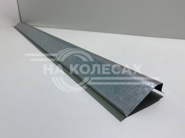 Ремонтные пороги Toyota Raum I