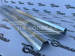 Ремонтные пороги Toyota Sienna 2