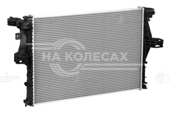 Радиатор охлаждения для автомобилей Daily V (11-)/VI (14-) (29L/33S/35C,S/40C/50C) M/A