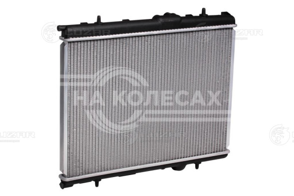 Радиатор охлаждения для автомобилей Peugeot 206 (98-) AT