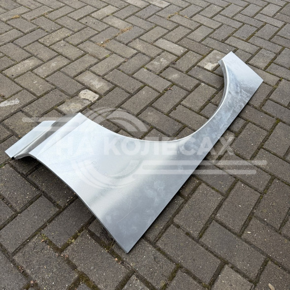 Арка передняя левая Ford Crown  Victoria 1