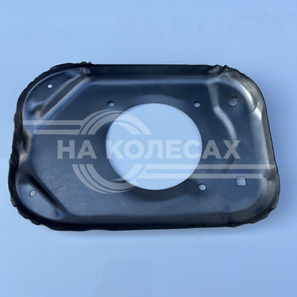 Щиток наливной трубы Ларгус-1101046 (площадка горловины) 