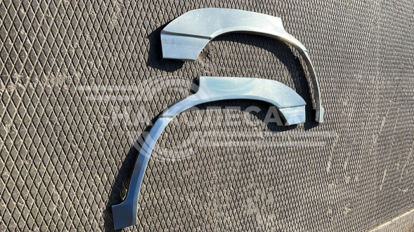 Ремонтные задние арки Toyota Land Cruiser 100