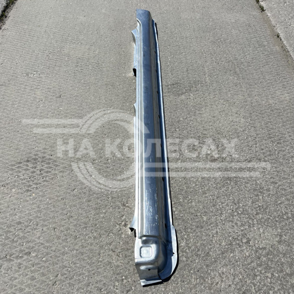 Порог левый Тойота Королла 120