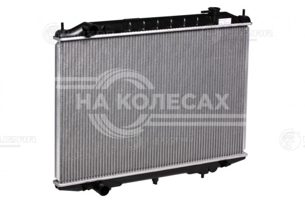 Радиатор охлаждения для автомобилей NP300 (08-)/Pick Up (98-) 2.5D (LRc 1432)