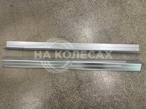 Ремонтные пороги Toyota Rush I