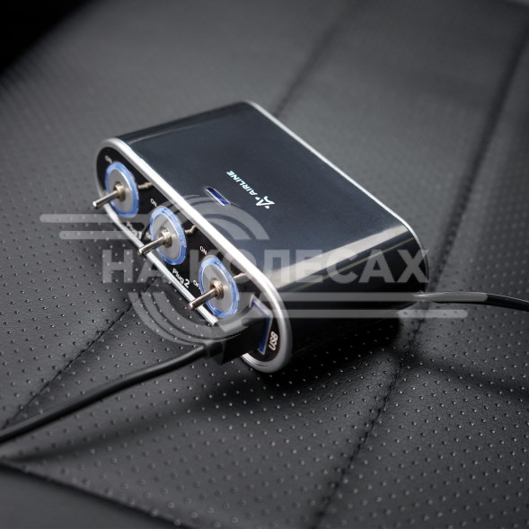 Разветвитель прикуривателя 3 гнезда 5А + USB 1A, с выключателями нагрузки