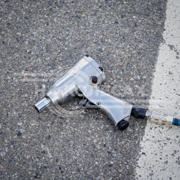 Гайковерт пневматический ударный 3/8&quot;DR 100Нм