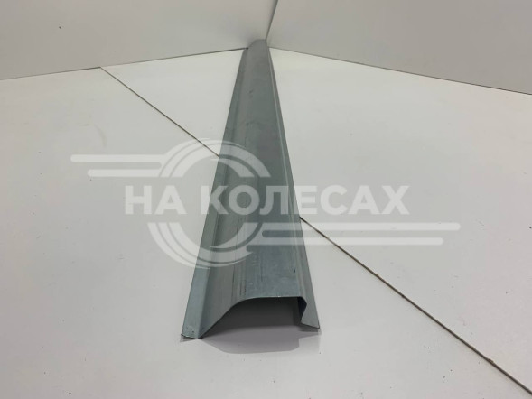 Ремонтные пороги Nissan Terrano 1