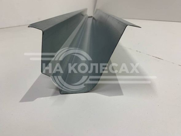 Ремонтные пороги Toyota Starlet (P90)