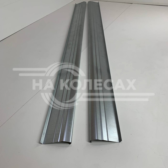 Ремонтные пороги Toyota Isis