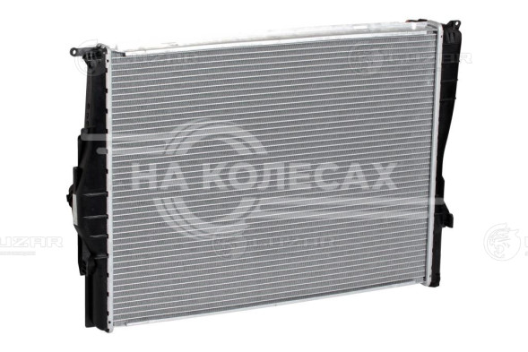 Радиатор охлаждения для автомобилей BMW 3 (E90/E91) (05-) G