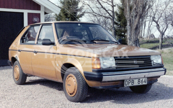 Внешние ремонтные пороги Volvo 340 GL
