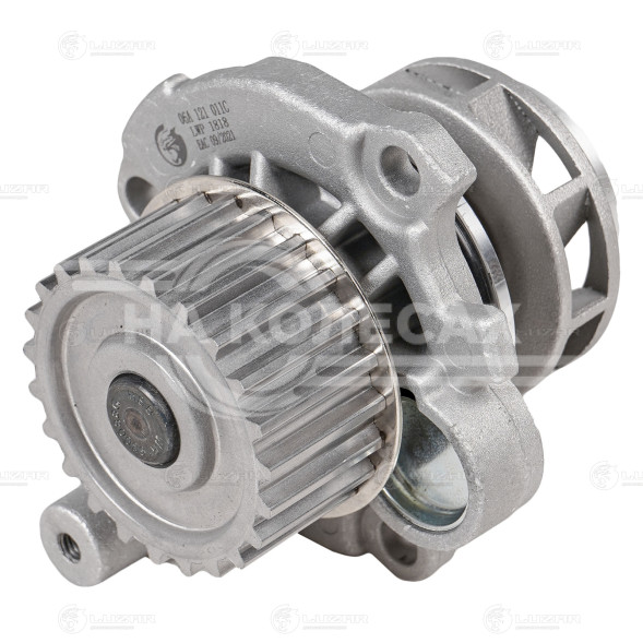 Насос водяной для автомобилей VAG Octavia/Golf IV 1.8/2.0