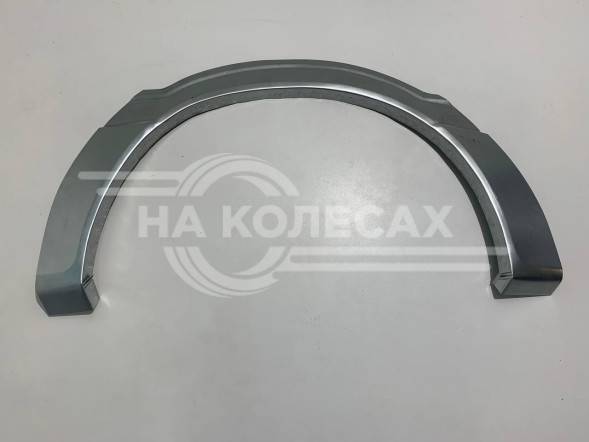 задние арки Toyota HiAce 4 (H100)