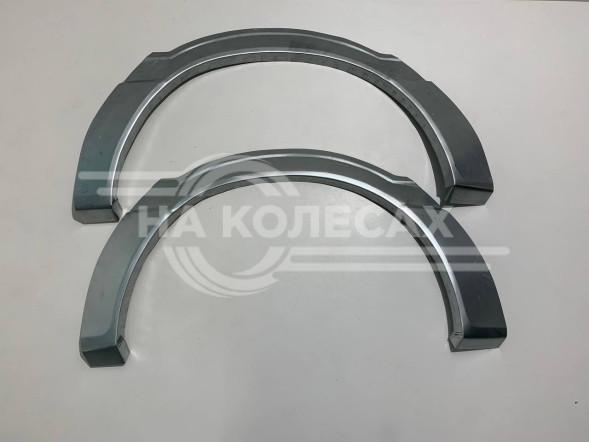 задние арки Toyota HiAce 4 (H100)