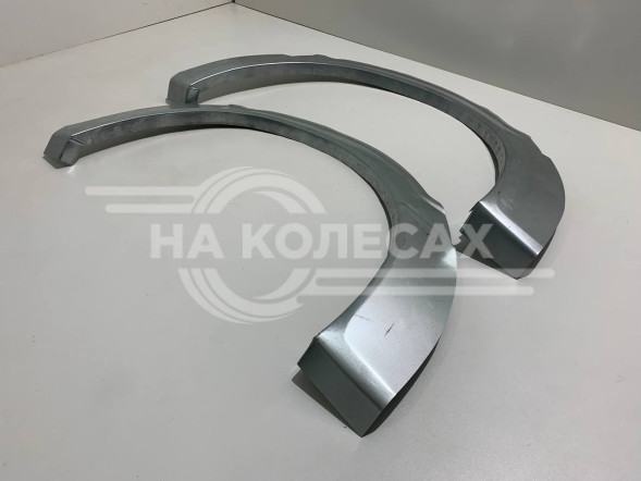 задние арки Toyota HiAce 4 (H100)