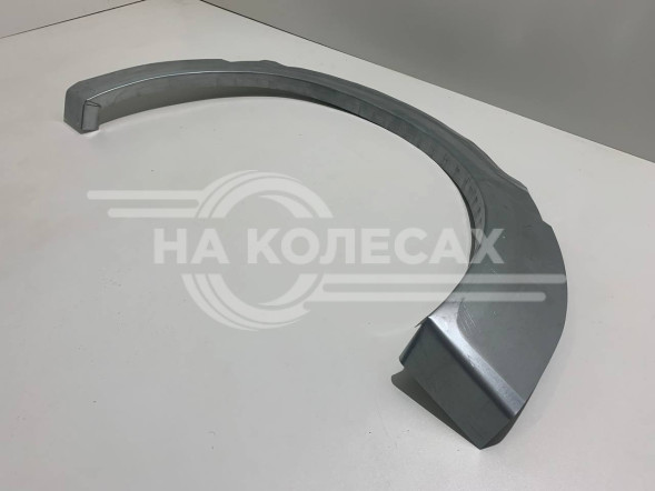 задние арки Toyota HiAce 4 (H100)