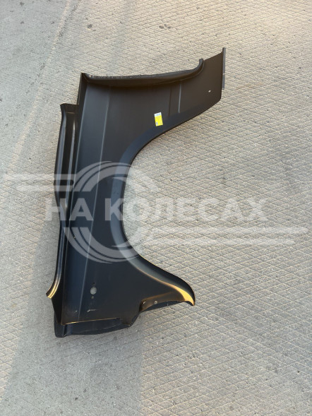 Крыло правое ВАЗ 2105 / 2107