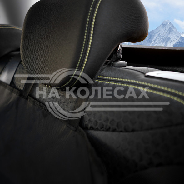 Накидка универсальная защитная на заднее сиденье (137*133 см)