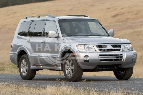 Внешние ремонтные пороги Mitsubishi Montero 3