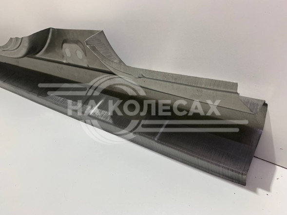Ремонтные пороги штамованные Renault Logan/LADA Largus