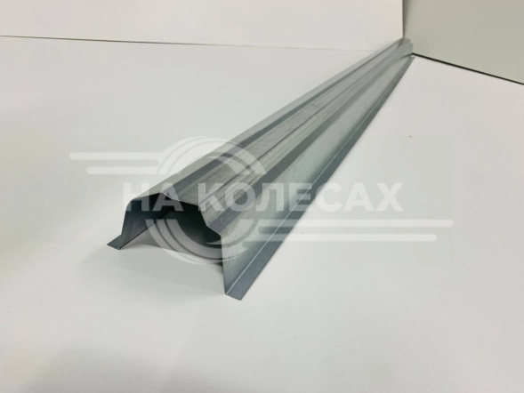 Ремонтные пороги Toyota Crown IX (S140)