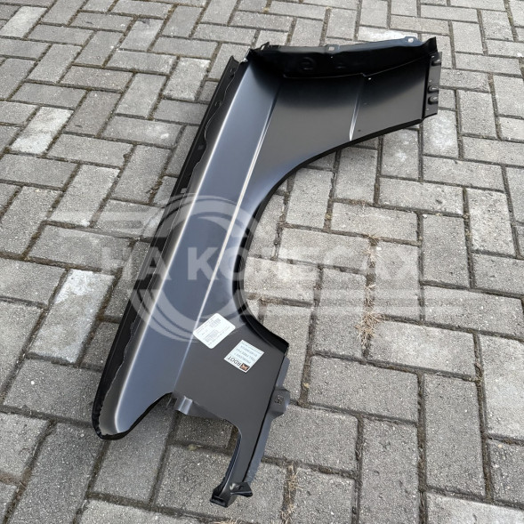 Крыло переднее правое Mercedes-Benz W201 (190) 1982-1993г