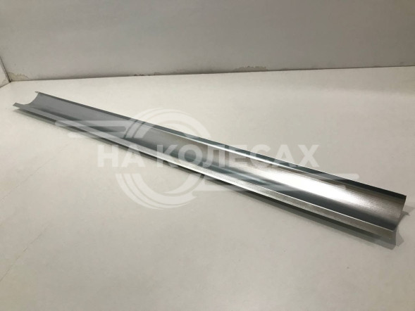 Ремонтные пороги Toyota Cami