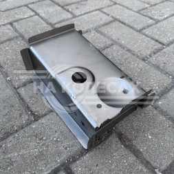 Поддомкратник передний Chevrolet Niva