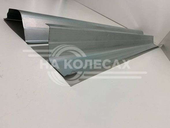 Ремонтные пороги Nissan Cube (Z10)