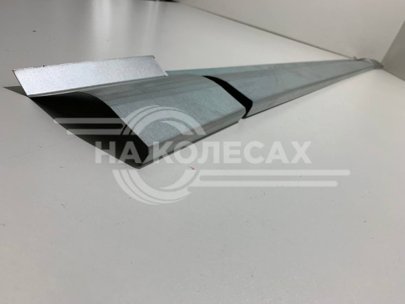 Ремонтные пороги Toyota Land Cruiser (J100) с расширителями