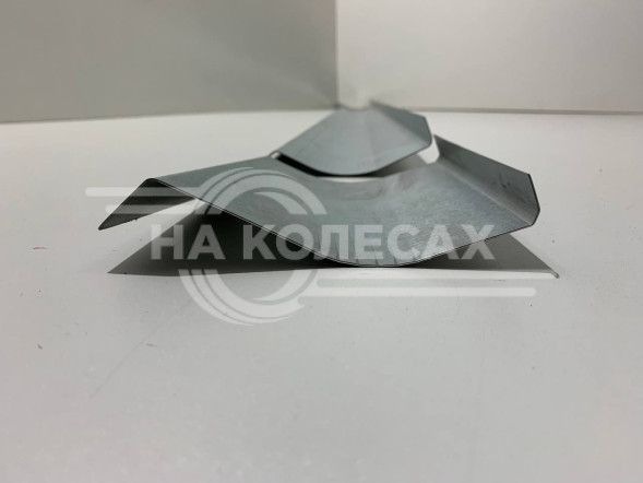 Ремонтные пороги Toyota Land Cruiser (J100) с расширителями