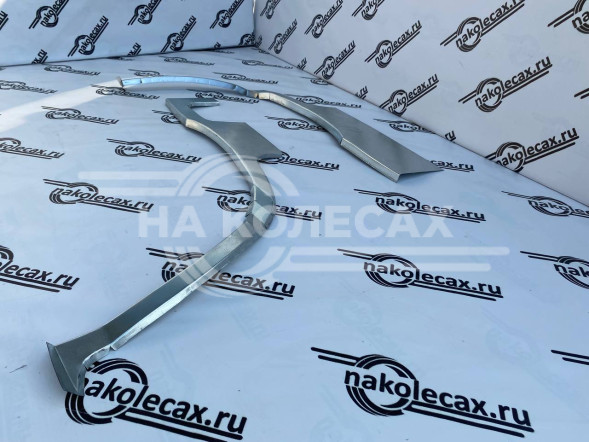 Ремонтные задние арки Nissan Terrano 2 (R20)