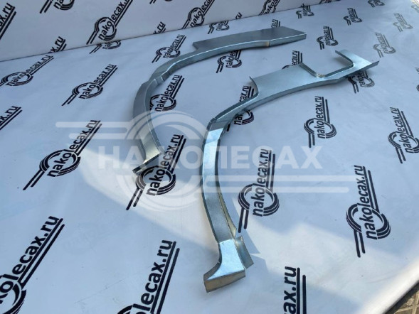 Ремонтные задние арки Nissan Terrano 2 (R20)