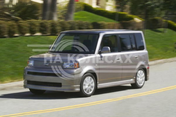Передние арки Scion XB