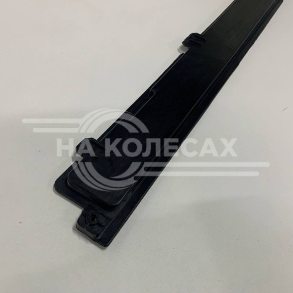 Адаптер / Планка направляющая бампера / Кронштейн радиатора Volkswagen Polo 5