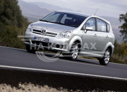 Внешние ремонтные пороги Toyota Corolla Verso 1 рест