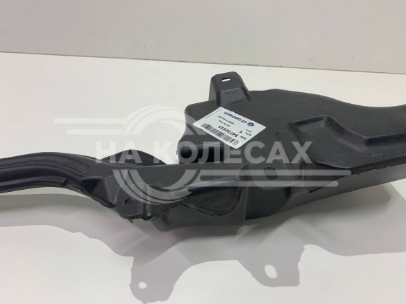 Бачок омывателя Chevrolet Cobalt 2