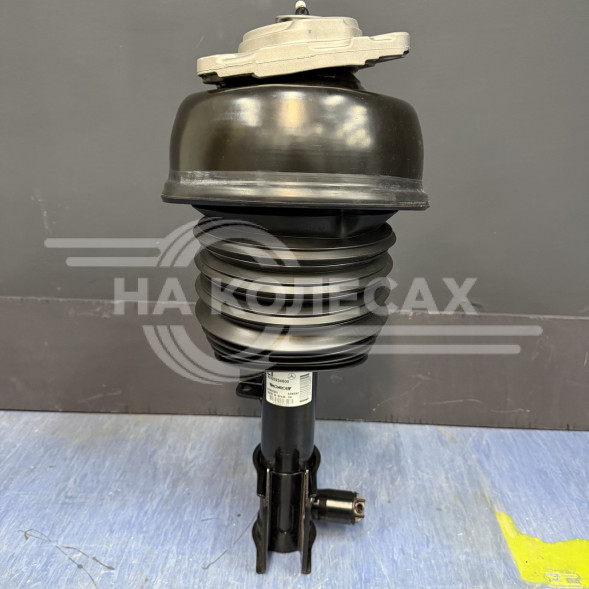 Передние пневматические амортизаторы  Mercedes-Benz Е-класс W212