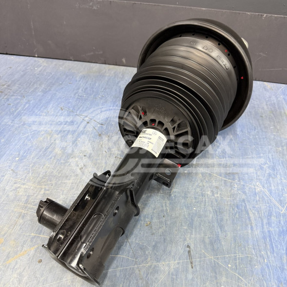 Передние пневматические амортизаторы  Mercedes-Benz Е-класс W212