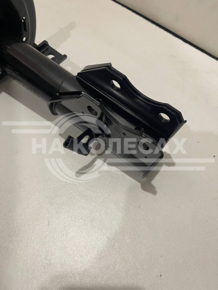 Стойка передняя LADA Vesta 15- / Vesta Cross 17-