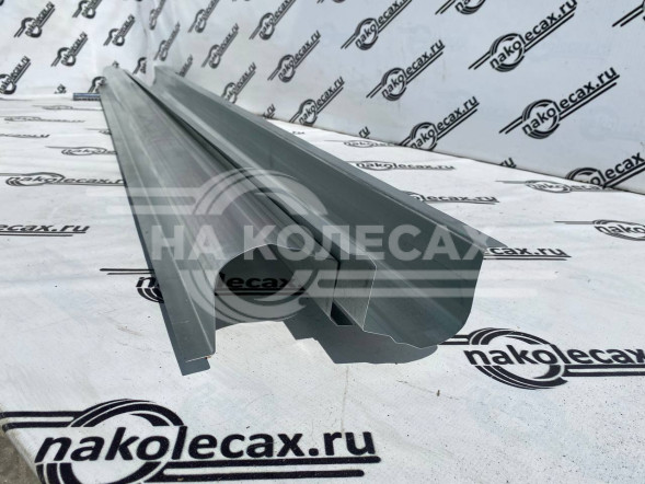 Ремонтные пороги Toyota Mark II (X90)