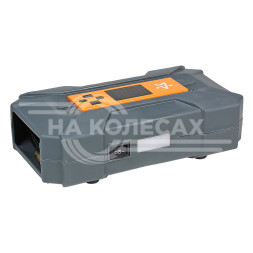 Компрессор MASTER LE эл.манометр+пласт.корпус + фонарь, в сумке (22 л/мин.,7 АТМ)