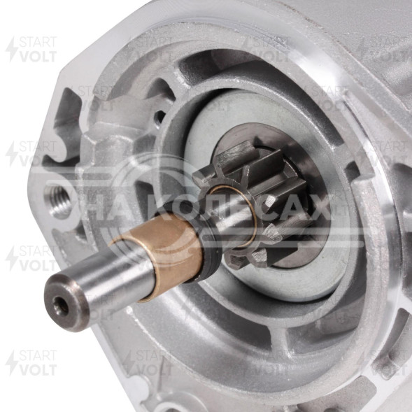 Стартер для автомобилей VAG Golf III (91-)/Polo Classic (95-) 1.4i/1.6i 1,1кВт