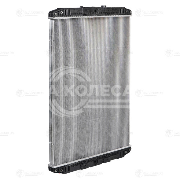 Радиатор охлаждения для автомобилей DAF XF 95 (97-)/(02-) (без рамки)