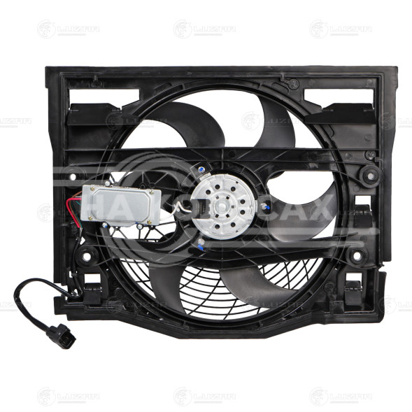 Электровентилятор кондиционера для автомобилей BMW 3 (E46) (98-) (с кожухом)