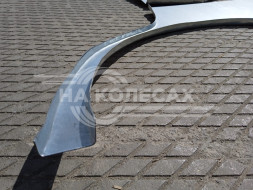 Задние арки Toyota Carina E