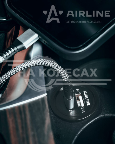 Розетка USB встраиваемая c 2 портами (5В, 2.1А + 2.1А)
