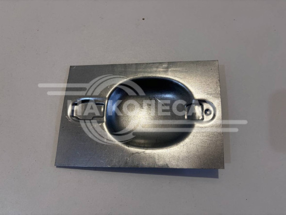 Ручка двери  Volkswagen Tiguan, Skoda Octavia А5 Skoda Yeti 